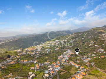Terreno para Venda em Ribeira Brava