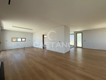 Moradia T2 para Venda em Arco da Calheta