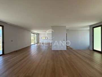 Moradia T2 para Venda em Arco da Calheta