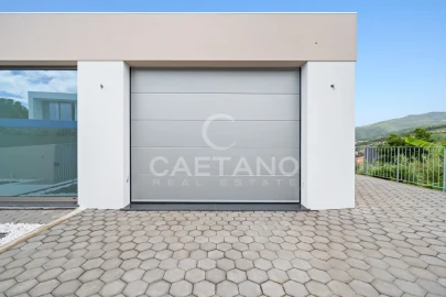 Moradia T2 para Venda em Arco da Calheta