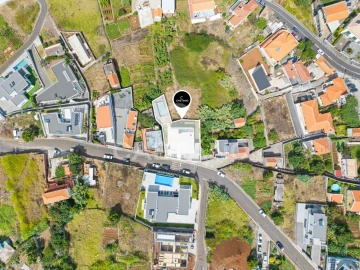 Moradia T2 para Venda em Arco da Calheta