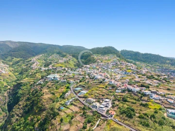 Moradia T2 para Venda em Arco da Calheta