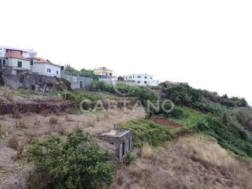 Terreno para Venda em Canhas