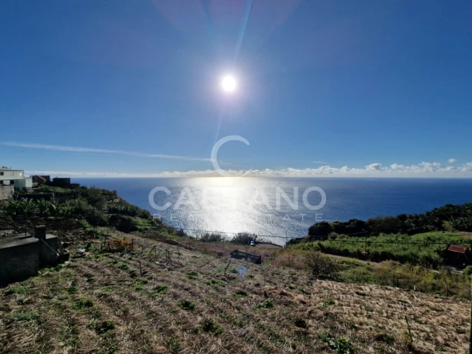 Terreno para Venda em Canhas Foto 4