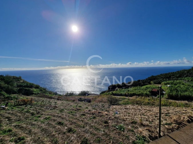 Terreno para Venda em Canhas Foto 5