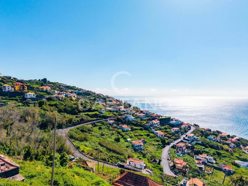 Moradia para Venda em Ribeira Brava Foto 1
