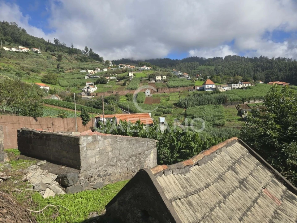 Terreno para Venda em Canhas Foto 18