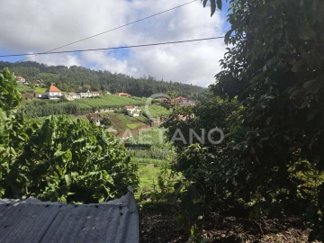 Terreno para Venda em Canhas