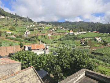 Terreno para Venda em Canhas