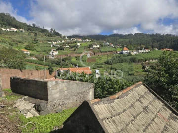 Terreno para Venda em Canhas