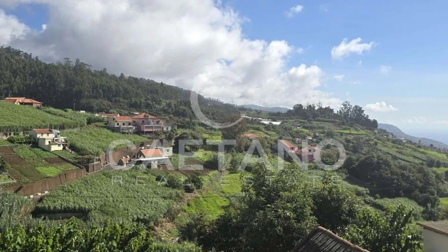 Terreno para Venda em Canhas