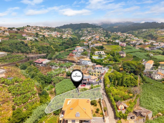 Terreno para Venda em Canhas Foto 9