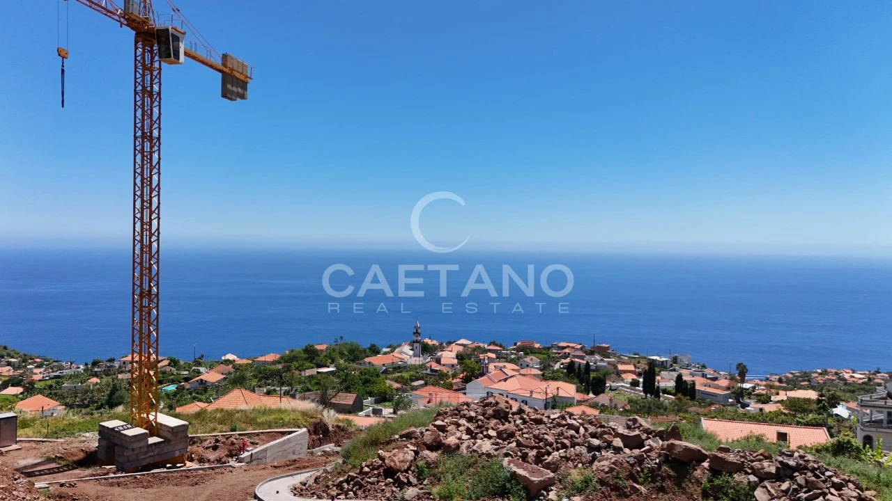 Moradia T3 para Venda em Arco da Calheta Foto 25