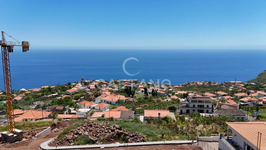 Moradia T3 para Venda em Arco da Calheta Foto 27