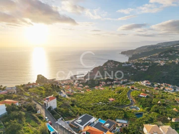 Terreno para Venda em Ribeira Brava