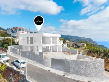 Moradia T4 para Venda em Ponta do Sol