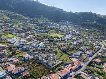 Moradia T3 para Venda em Arco da Calheta