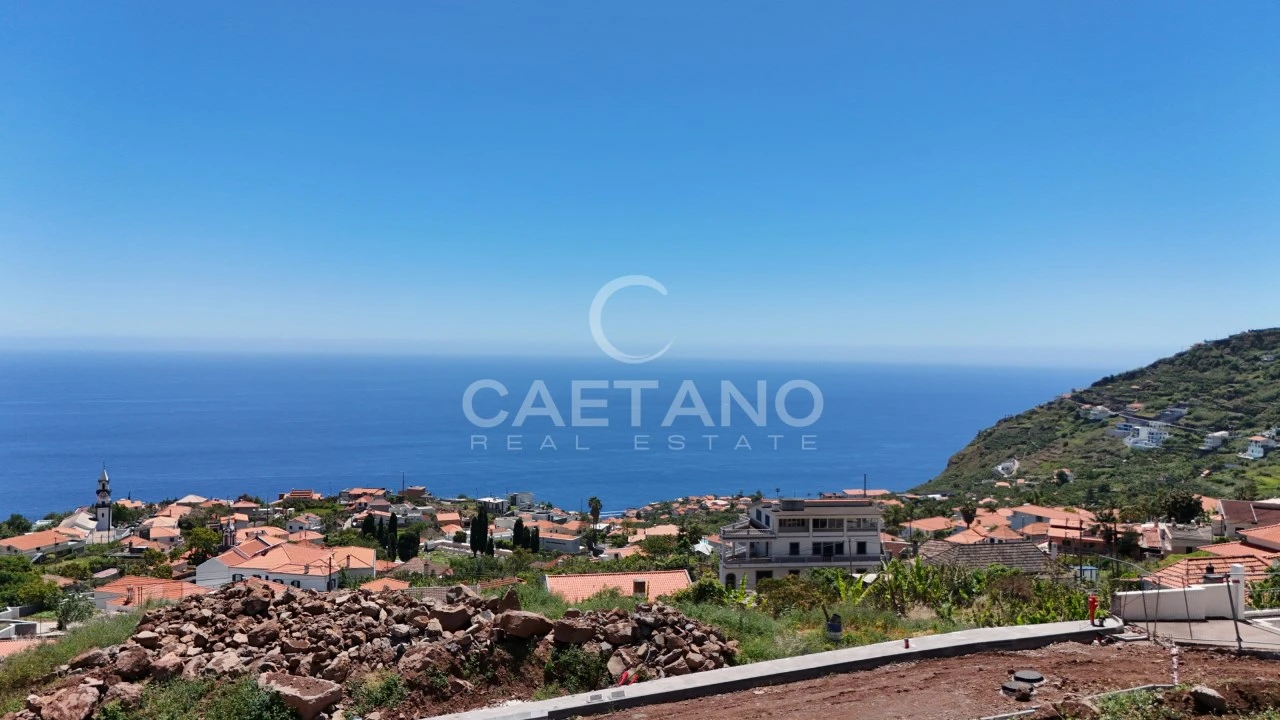 Moradia T3 para Venda em Arco da Calheta Foto 24