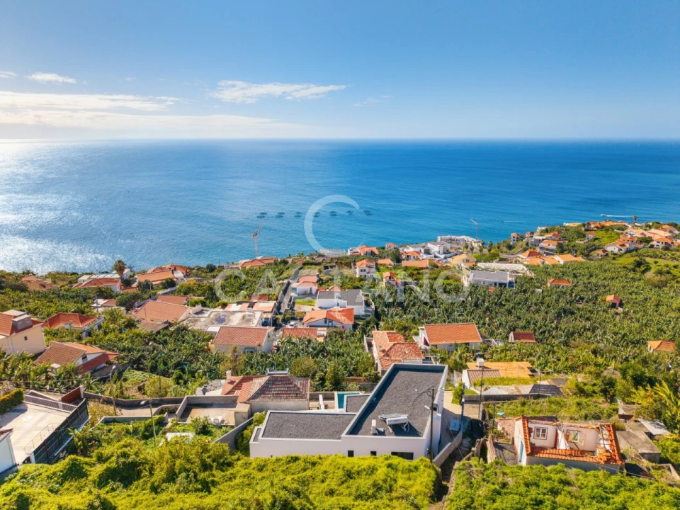 Moradia T3 para Venda em Arco da Calheta Foto 5