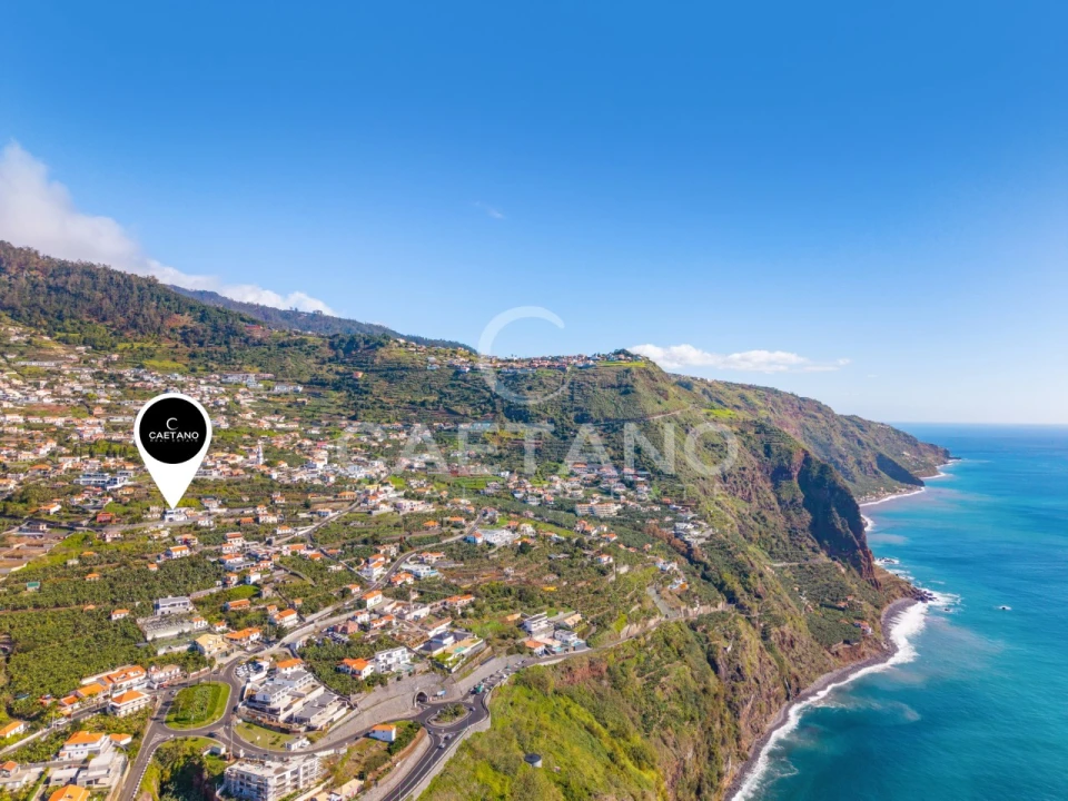 Moradia T3 para Venda em Arco da Calheta Foto 57