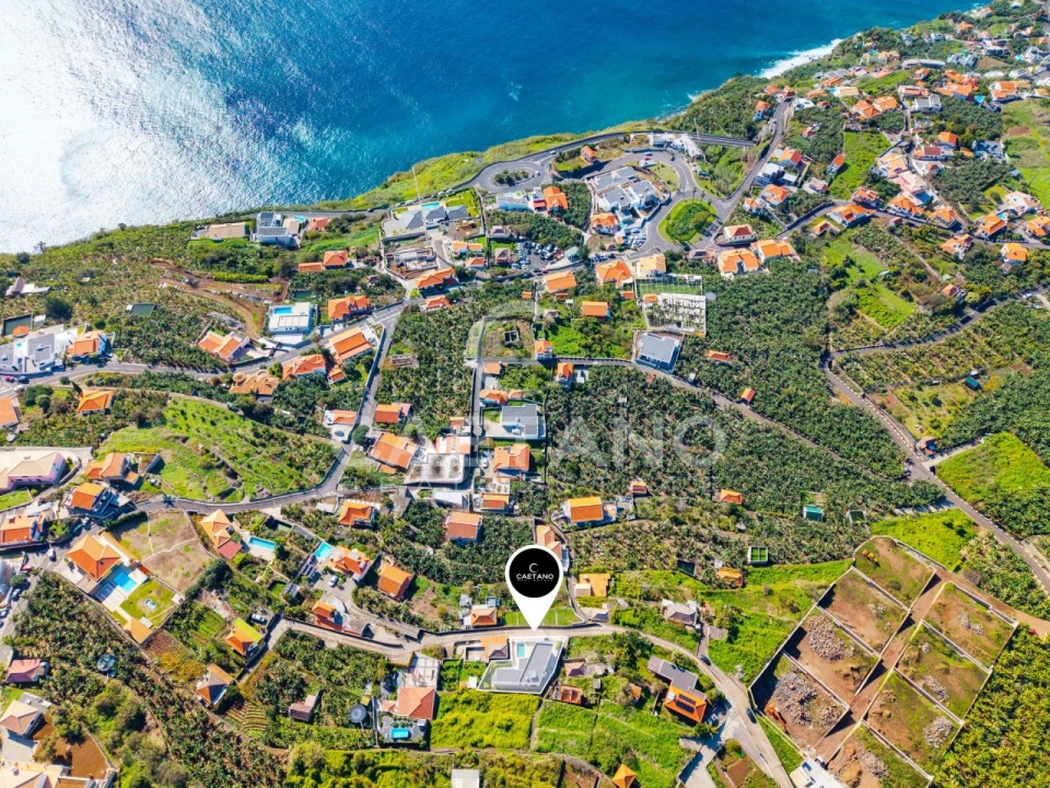 Moradia T3 para Venda em Arco da Calheta Foto 59