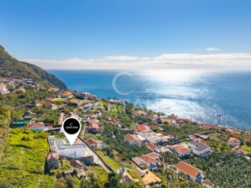 Moradia T3 para Venda em Arco da Calheta