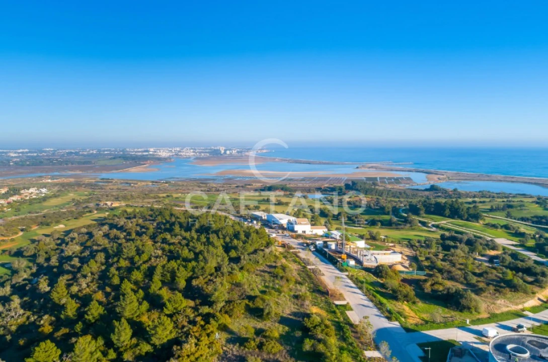 Terreno para Venda em Odiaxere Foto 11