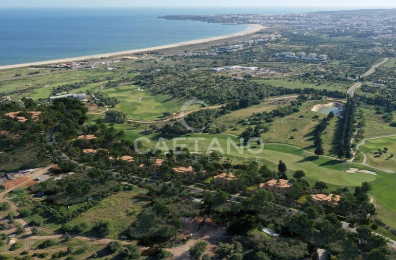 Terreno para Venda em Odiaxere Foto 16