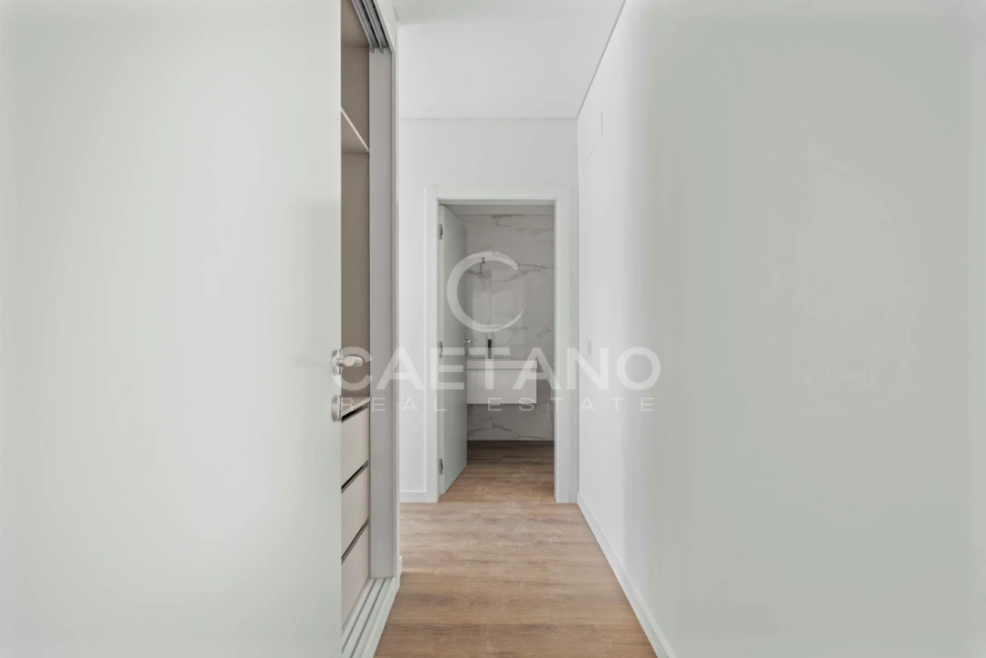 Apartamento T2 para Venda em São Martinho Foto 13