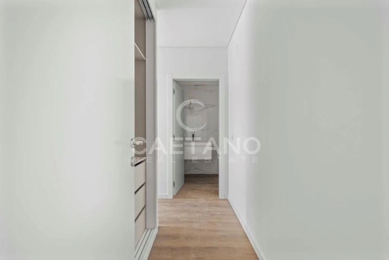 Apartamento T2 para Venda em São Martinho Foto 13