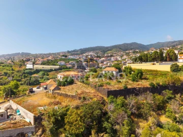 Terreno para Venda em Calheta