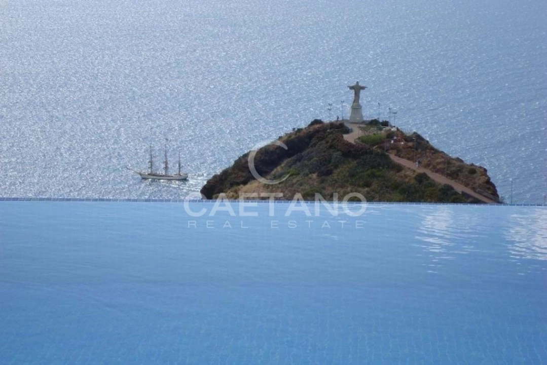 Moradia T3 para Venda em Caniço Foto 2
