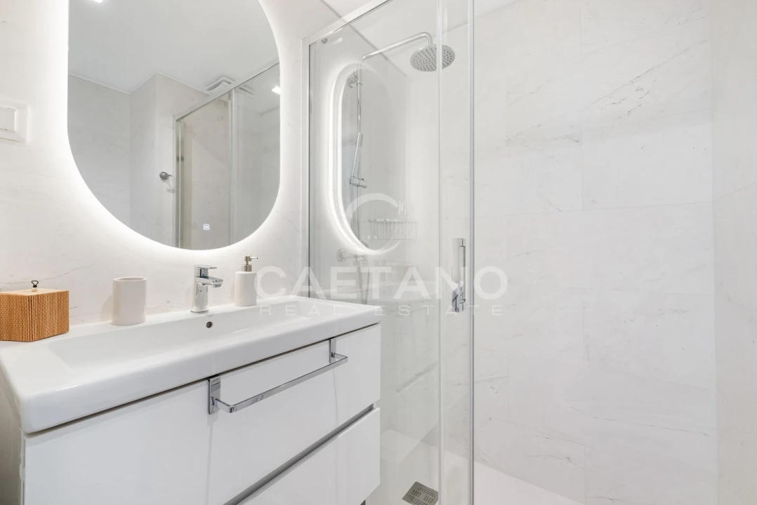 Apartamento T3 para Venda em São Martinho Foto 13