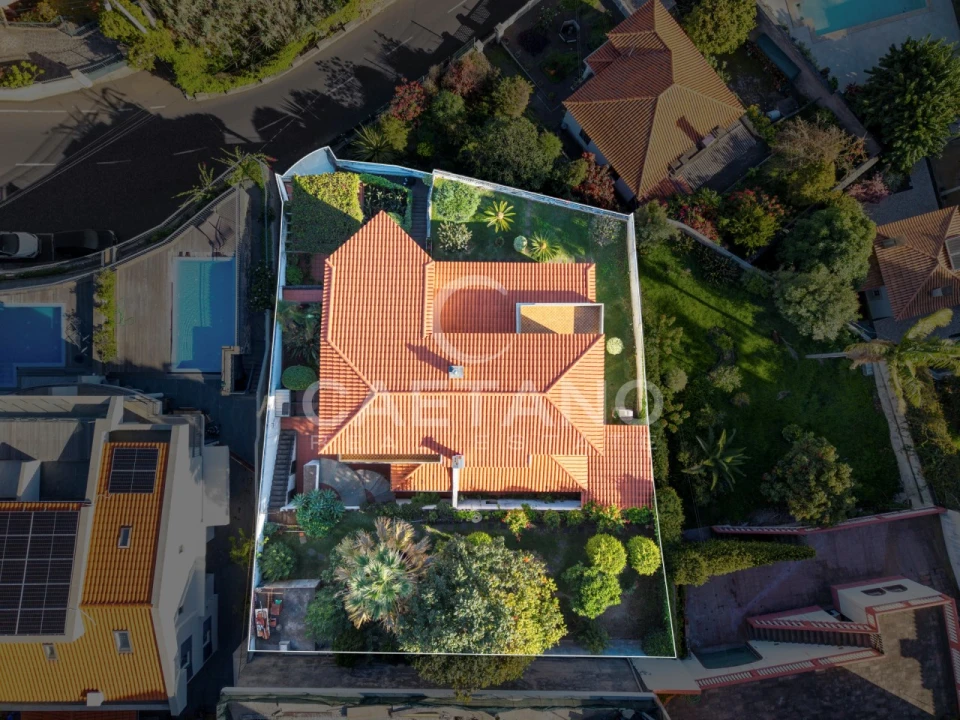 Moradia T5 para Venda em São Martinho Foto 4