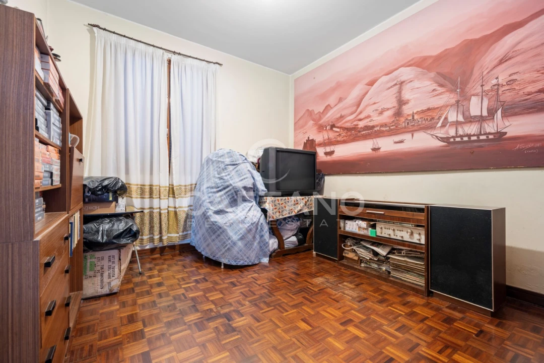 Moradia T5 para Venda em São Martinho Foto 45