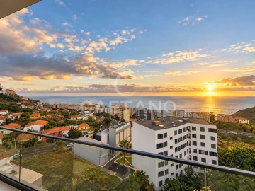 Apartamento T4 para Venda em São Martinho