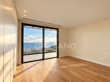 Apartamento T4 para Venda em São Martinho