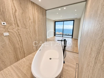 Apartamento T4 para Venda em São Martinho