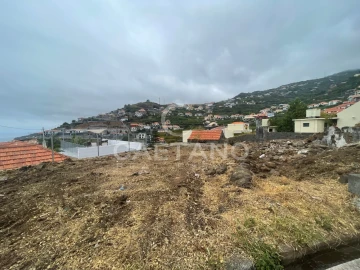 Terreno para Venda em Ribeira Brava