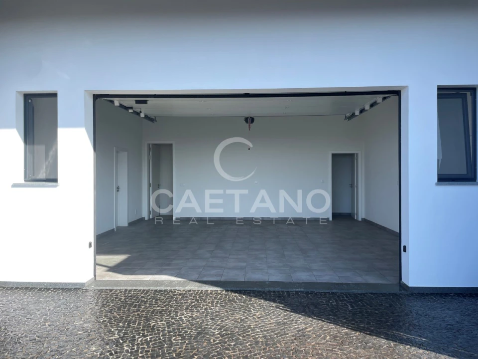 Moradia T3 para Venda em Ribeira Brava Foto 6