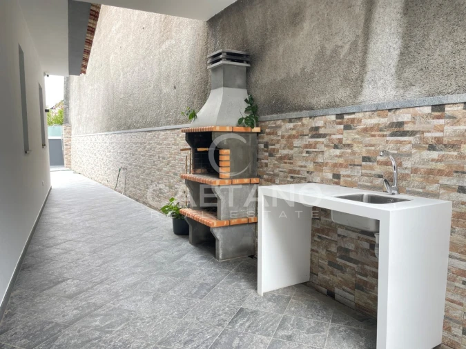 Moradia T3 para Venda em Ribeira Brava Foto 14