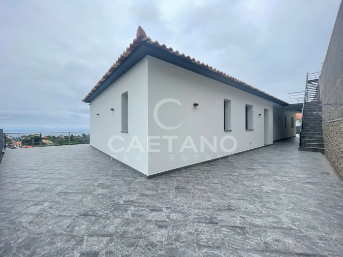 Moradia T3 para Venda em Ribeira Brava Foto 15