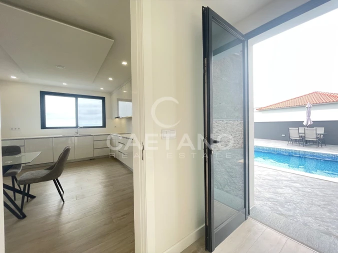 Moradia T3 para Venda em Ribeira Brava Foto 30