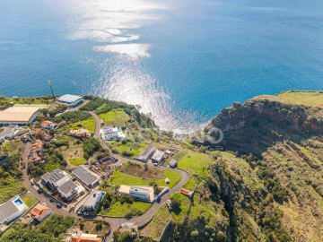 Moradia T3 para Venda em Calheta
