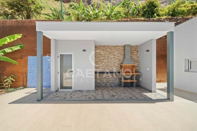 Moradia T4 para Venda em Paul do Mar