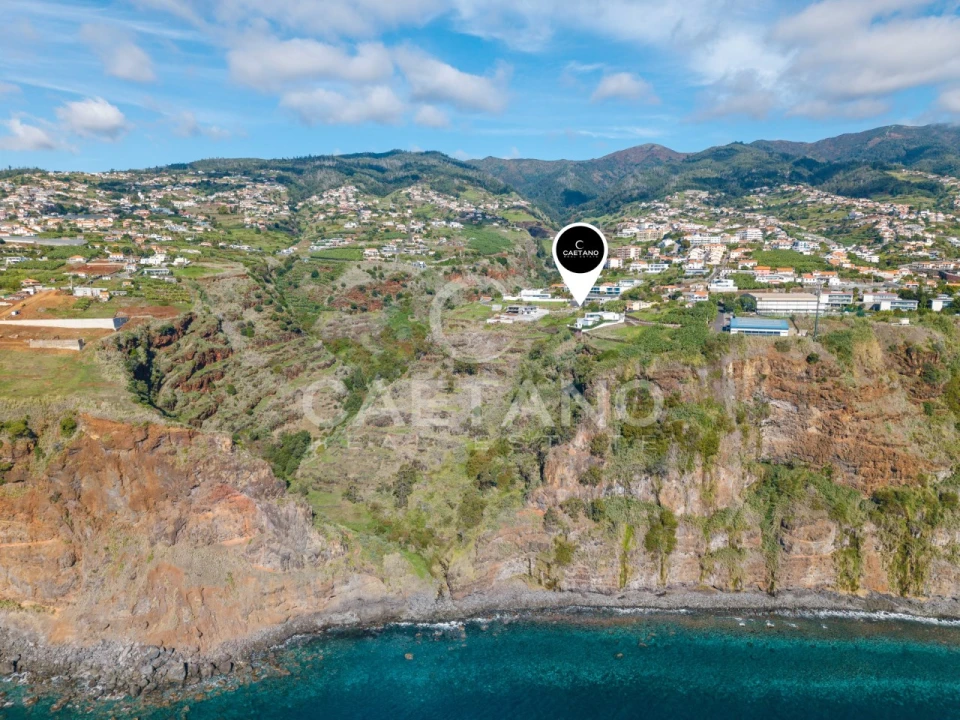 Moradia T3 para Venda em Calheta Foto 11