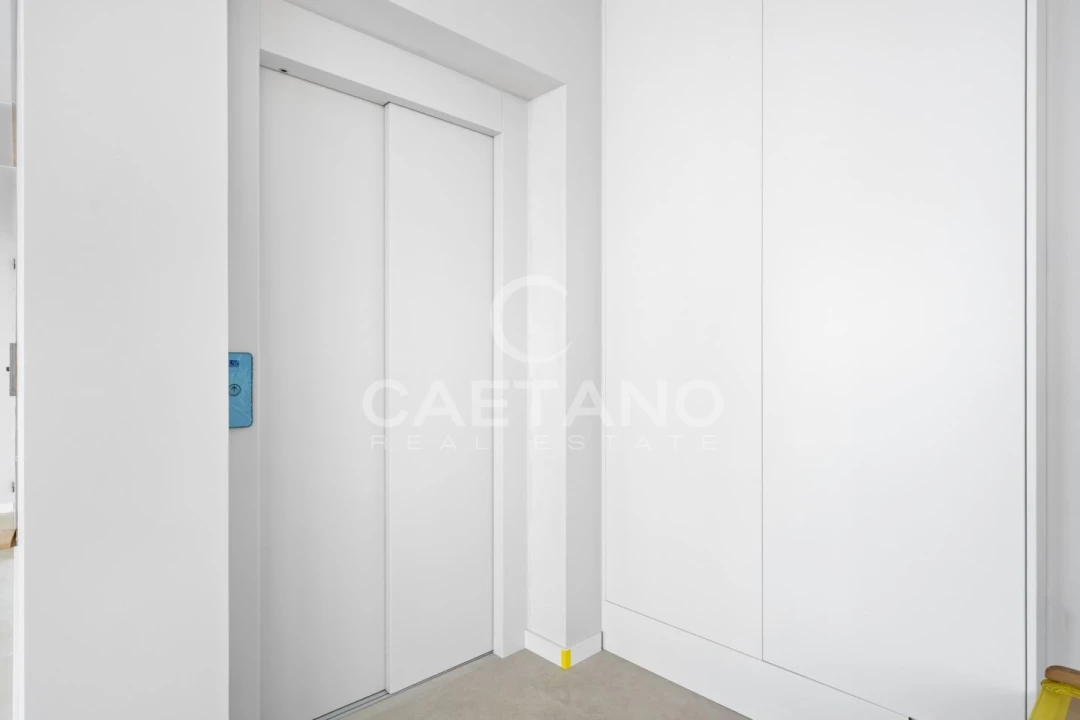 Moradia T3 para Venda em Arco da Calheta Foto 17