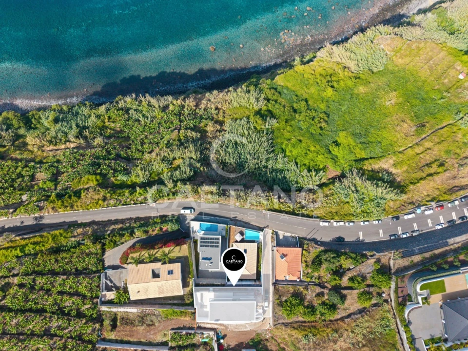 Moradia T3 para Venda em Arco da Calheta Foto 51
