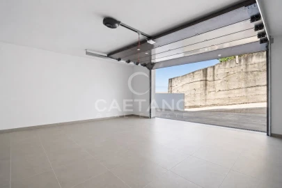Moradia T3 para Venda em Arco da Calheta