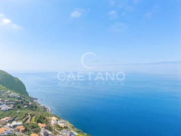 Moradia T3 para Venda em Arco da Calheta